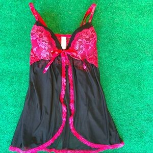Jessica Simpson Galloon Lace Babydoll & Thong